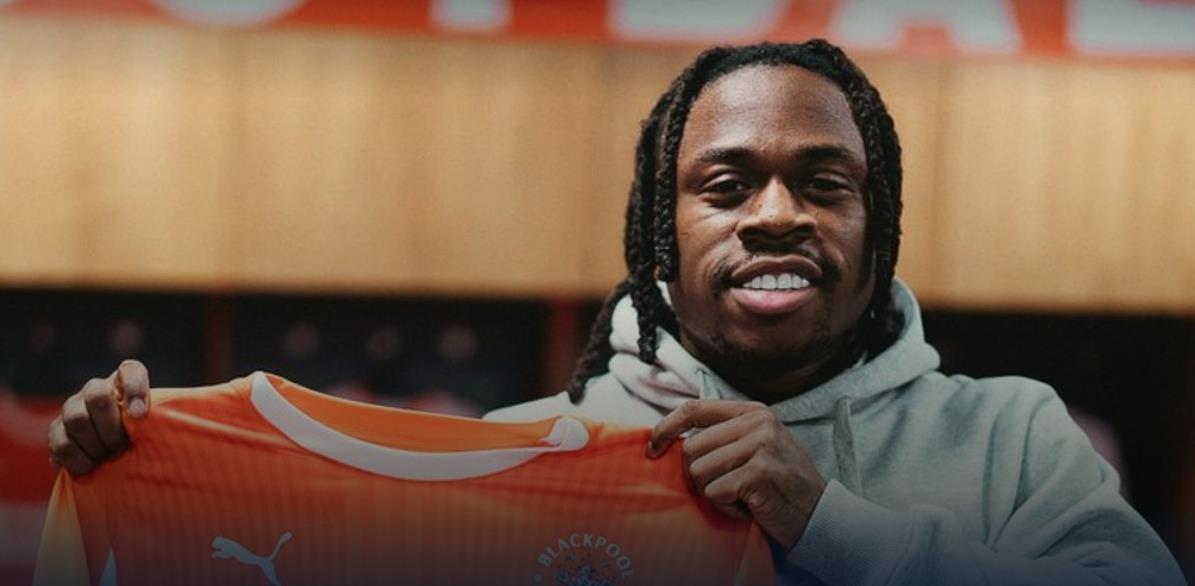 赛事直播-官方：布莱克浦租借伯恩利前锋奥巴费米