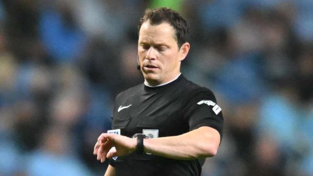 从超长补时到较长补时，英超比赛何以缩短近2分钟？